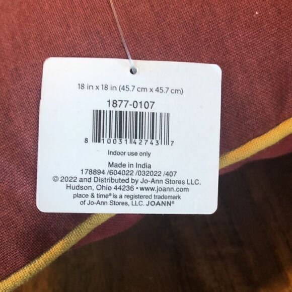 Place & Time Fall in Love throw pillow 18 x 18” - Picture 4 of 6